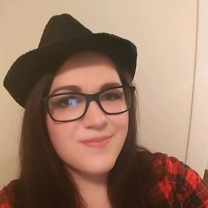 Meet your Posher, Tessa